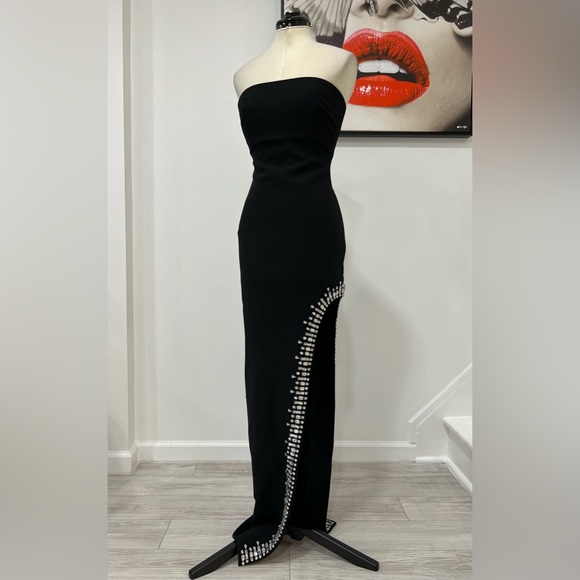 Cinq a Sept Sammy Embellished Crepe Strapless Gown Dress - Picture 4 of 11